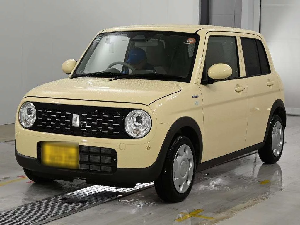 Suzuki Alto Lapin HE93S 2025